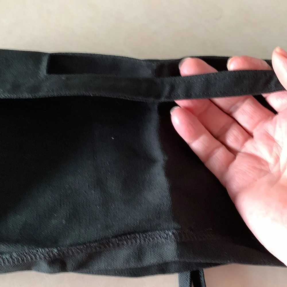 Longaberger Large Scalloped Pocket Liner in Black. NEW
